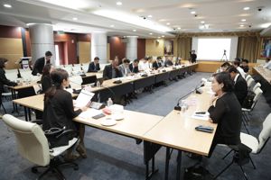 การประชุมเชิงปฏิบัติการ เรื่องมาตรการส่งเสริมการรวมกลุ่มของผู้ได้รับใบอนุญาต ผู้ผลิตรายการและผู้ประกอบวิชาชีพสื่อสารมวลชน ที่เกี่ยวกับกิจการกระจายเสียงและกิจการโทรทัศน์ พ.ศ. ... 