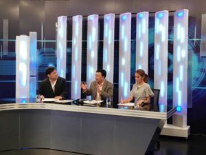 เลขาธิการ กสทช. ร่วมบันทึกเทปให้สัมภาษณ์ในรายการ สน.บานเย็น ทางสถานีโทรทัศน์ newtv ดิจิตอลทีวีช่อง 18