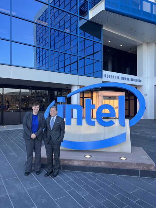 ประธาน กสทช. กสทช. ต่อพงศ์ฯ และกสทช. พล.ต.อ. ดร. ณัฐธรฯ ร่วมประชุมหารือกับประธาน FCC ผู้อำนวยการ USTDA รวมถึงหน่วยงานรัฐและเอกชนของสหรัฐฯ ในโครงการ USTDA: Thailand 5G Ecosystem Reverse Trade Mission  ณ สหรัฐอเมริกา 